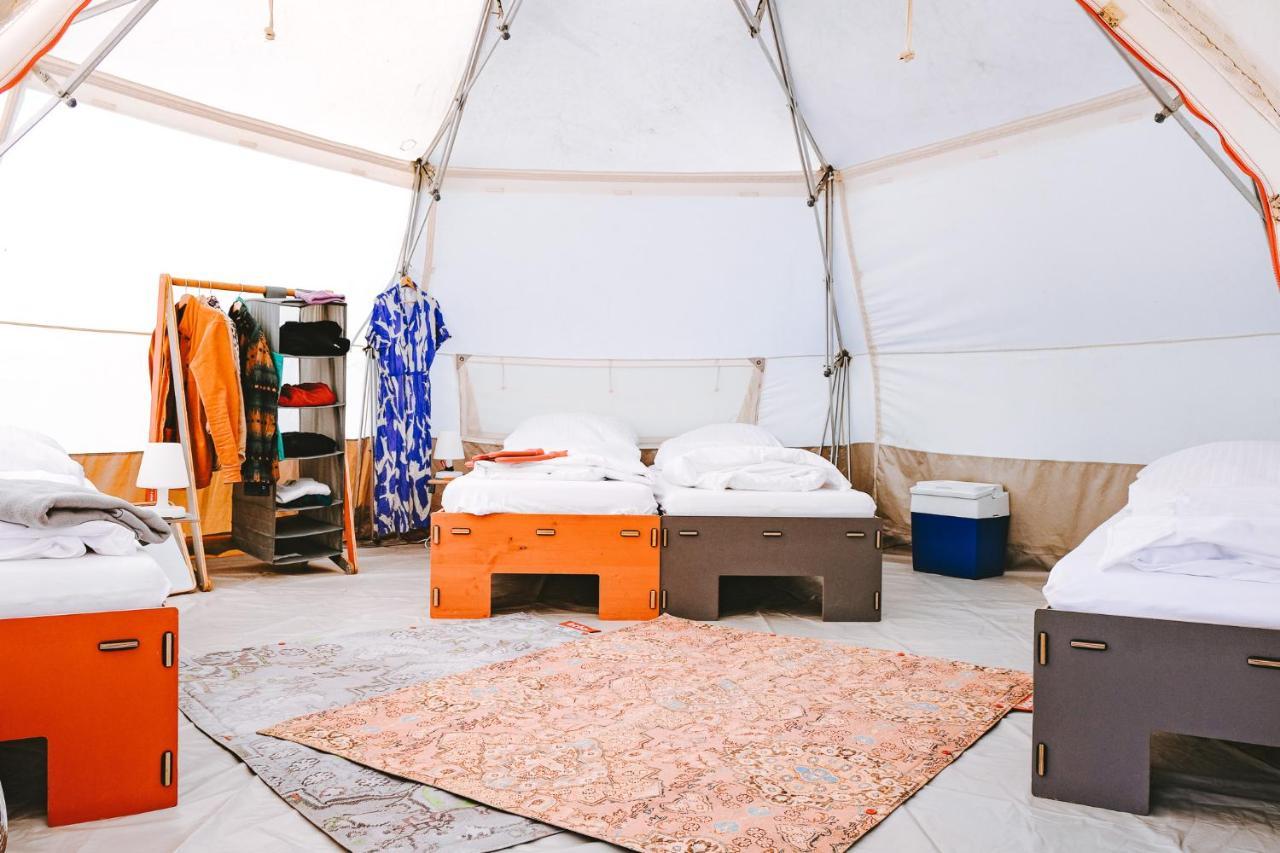 Hotel Domo Camp - Nature Glamping Hof Viehbrook à Rendswuhren Extérieur photo
