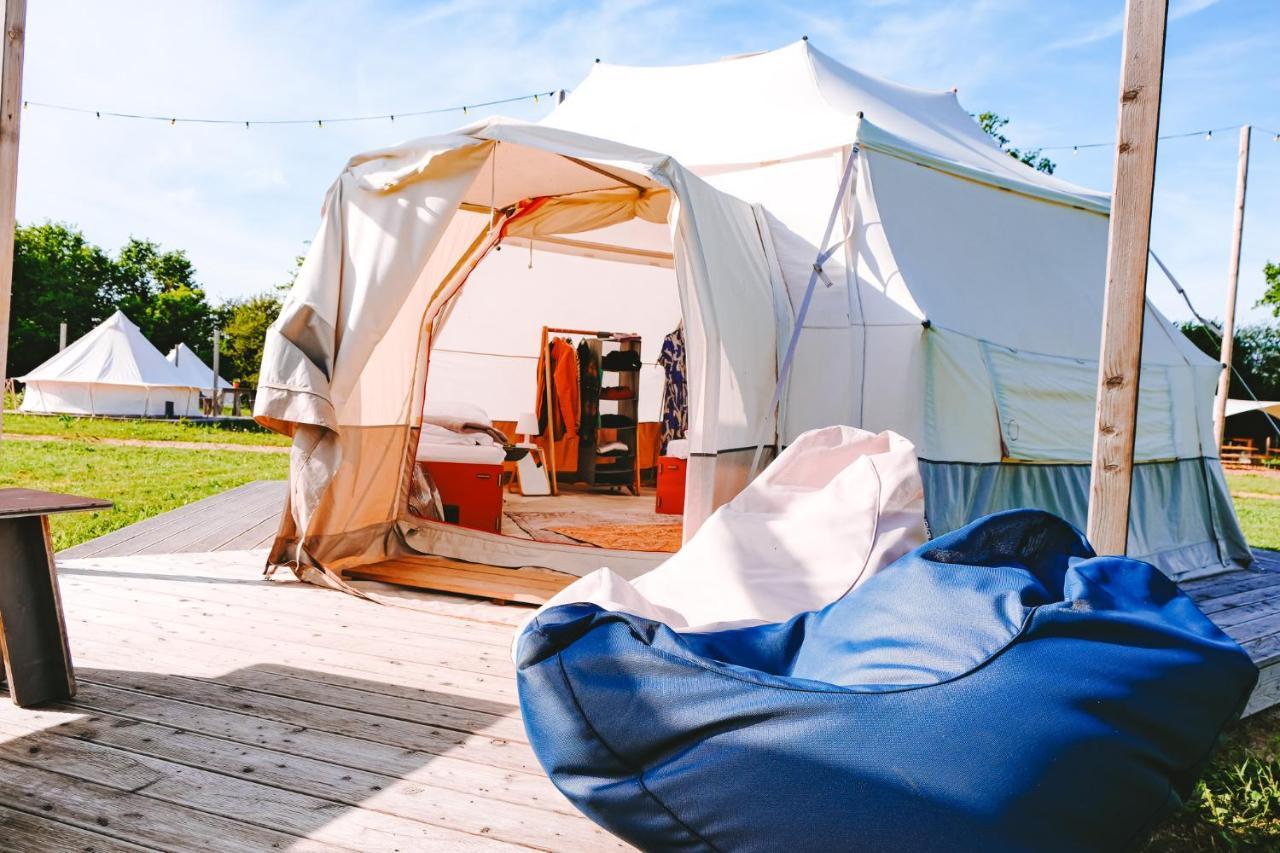 Hotel Domo Camp - Nature Glamping Hof Viehbrook à Rendswuhren Extérieur photo
