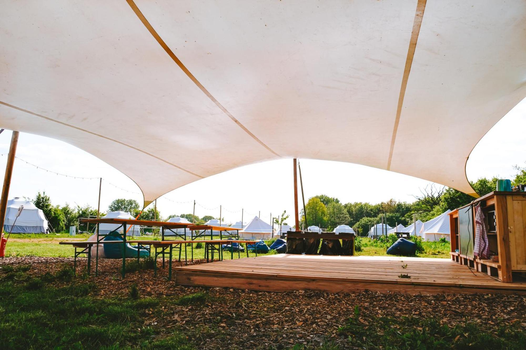 Hotel Domo Camp - Nature Glamping Hof Viehbrook à Rendswuhren Extérieur photo